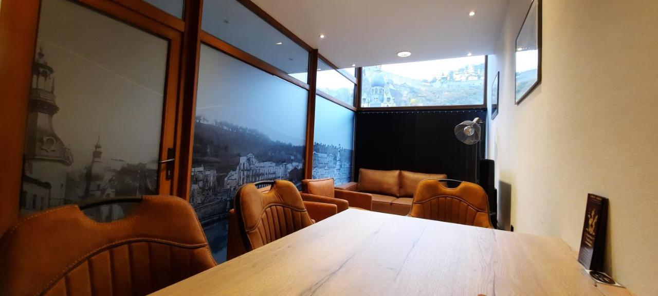 Ferienwohnung Nez Sur La Croisette. Dinant Exterior foto